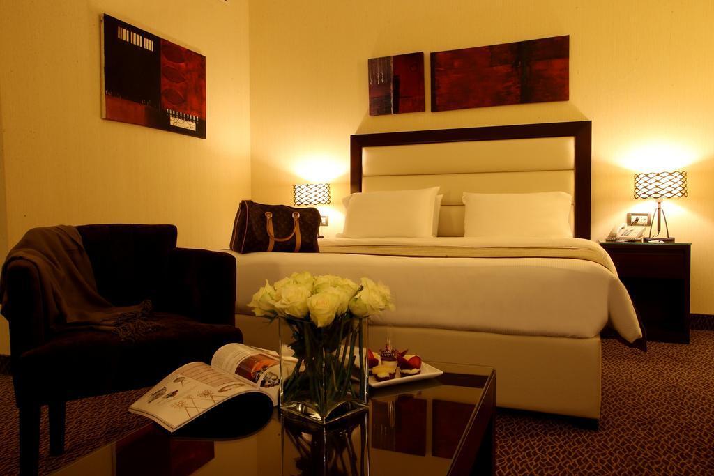 Lancaster Suites Raouche Beirut Exterior photo