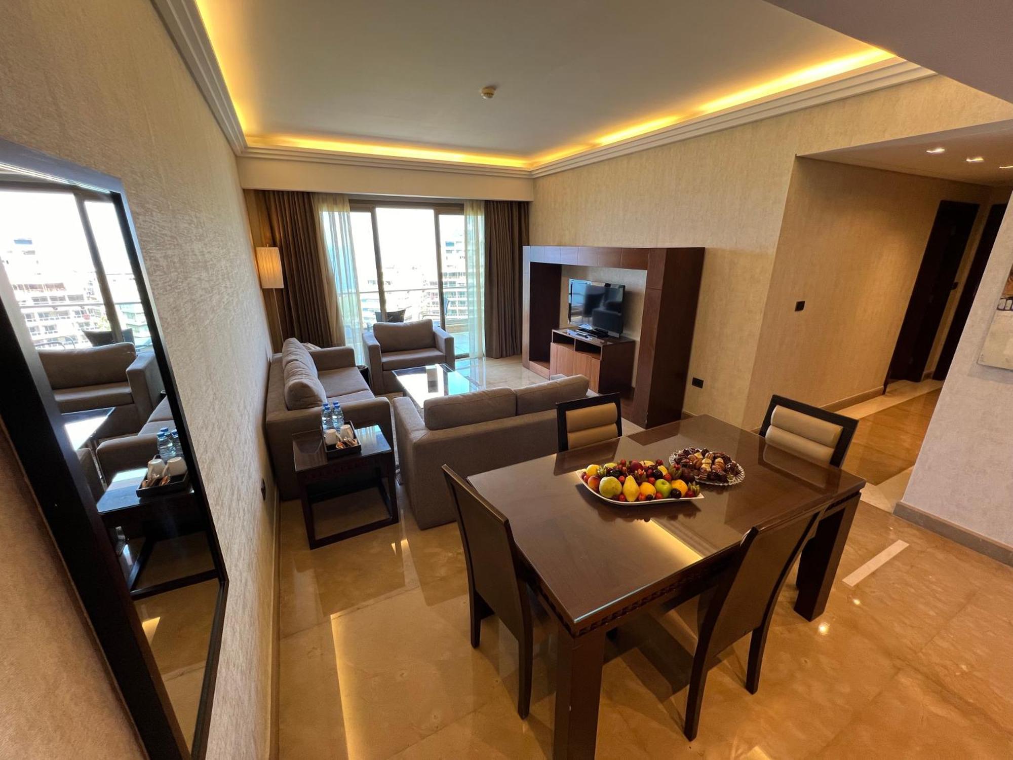 Lancaster Suites Raouche Beirut Exterior photo