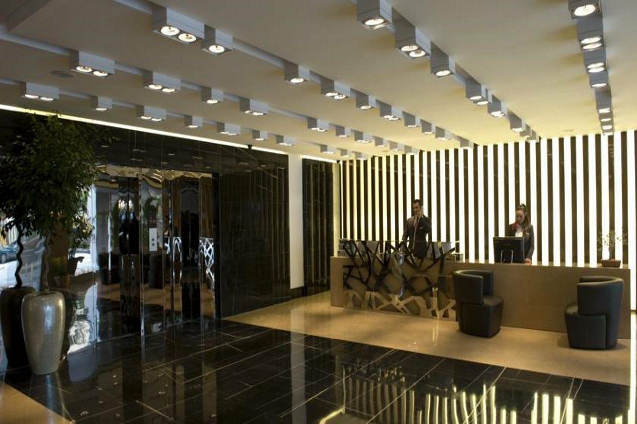 Lancaster Suites Raouche Beirut Exterior photo